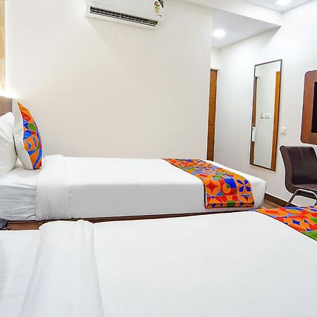 Fabhotel Ellegant Inn Бангалор Экстерьер фото